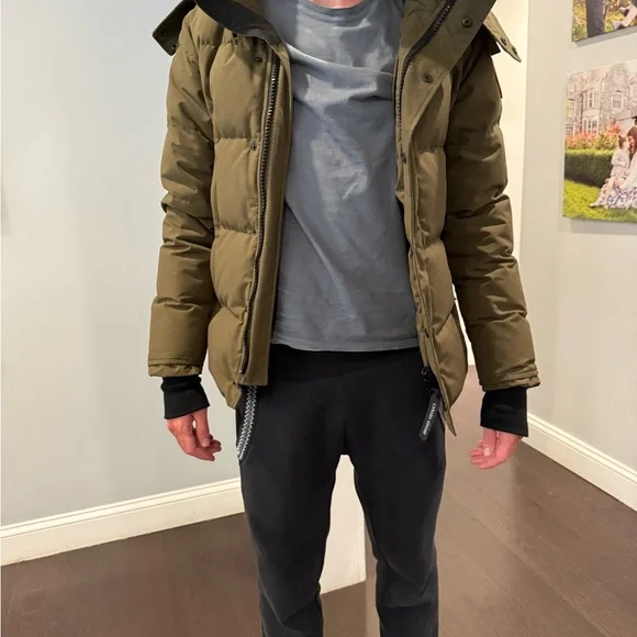 Canada Goose Khaki Puffer Jacket - Picture 3 of 3